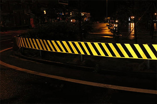 What preparations need to be made to replace the reflective tape?