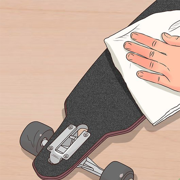 How to clean grip tape ?